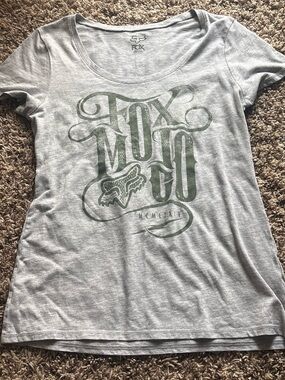 Fox Gray Scoop Neck Tee with Green Fox Moto Co Logo